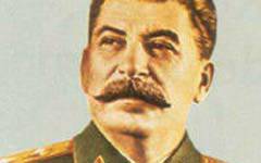 России нельзя отрекаться от Сталина