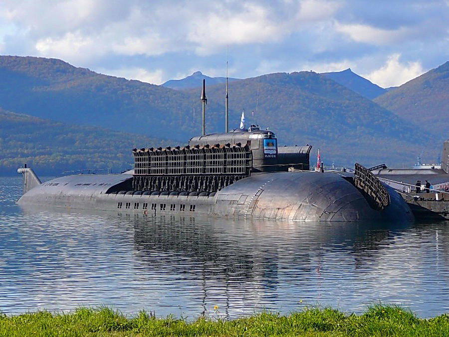 Атомные подводные лодки проекта 949А «Антей» будут достроены и модернизированы