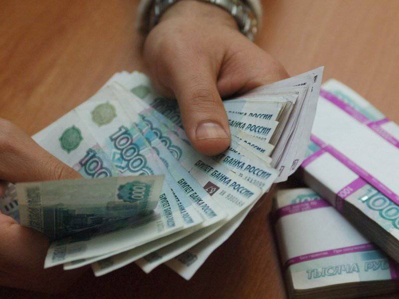 В Приморье задержаны лица, «зарабатывавшие» вымоганием денег у военных
