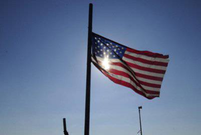 В Ираке был спущен американский флаг