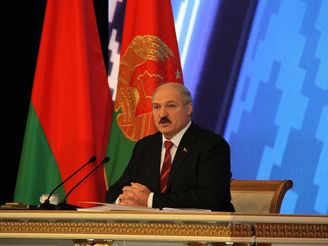 Лукашенко: Китай и США могли бы предотвратить очередной глобальный кризис
