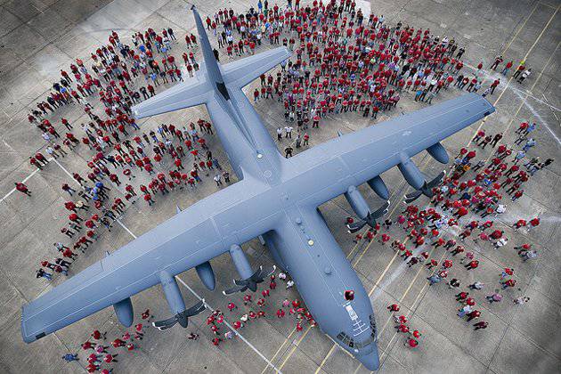 Lockheed Martin отмечает поставку 2400-го самолета C-130 Hercules