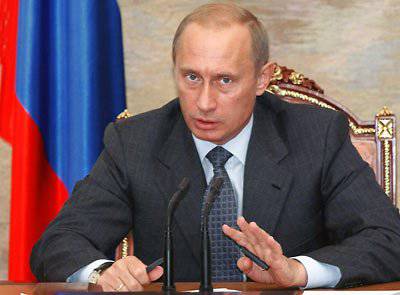 Владимир Путин объяснил экспертам, чем вредны национальные партии, и порадовался, что в стране нет политзаключенных