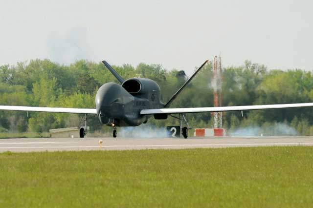 НАТО потратит 3 миллиарда евро на программу Global Hawk