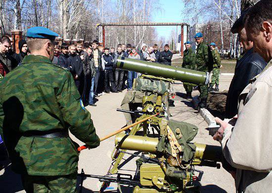 В мае на базе воинских частей ВДВ пройдут военные сборы с допризывной молодежью