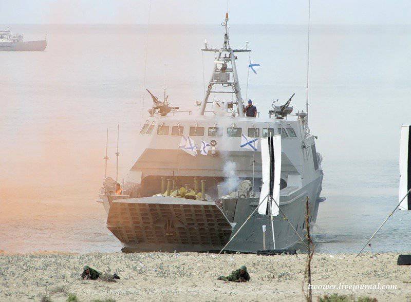 Морпехи Каспийской флотилии за два года получат три катера "Серна"