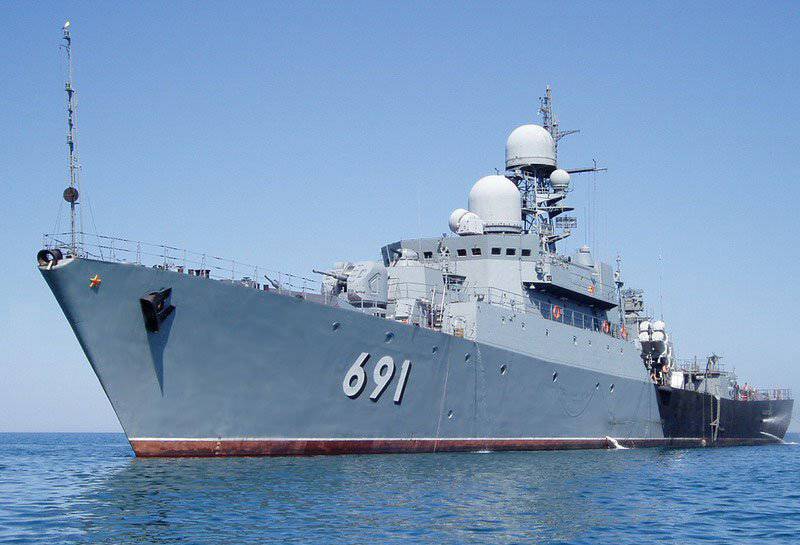 Отряд кораблей Каспийской флотилии вышел в море для отработки задач по обеспечению безопасности морской экономической деятельности России в регионе