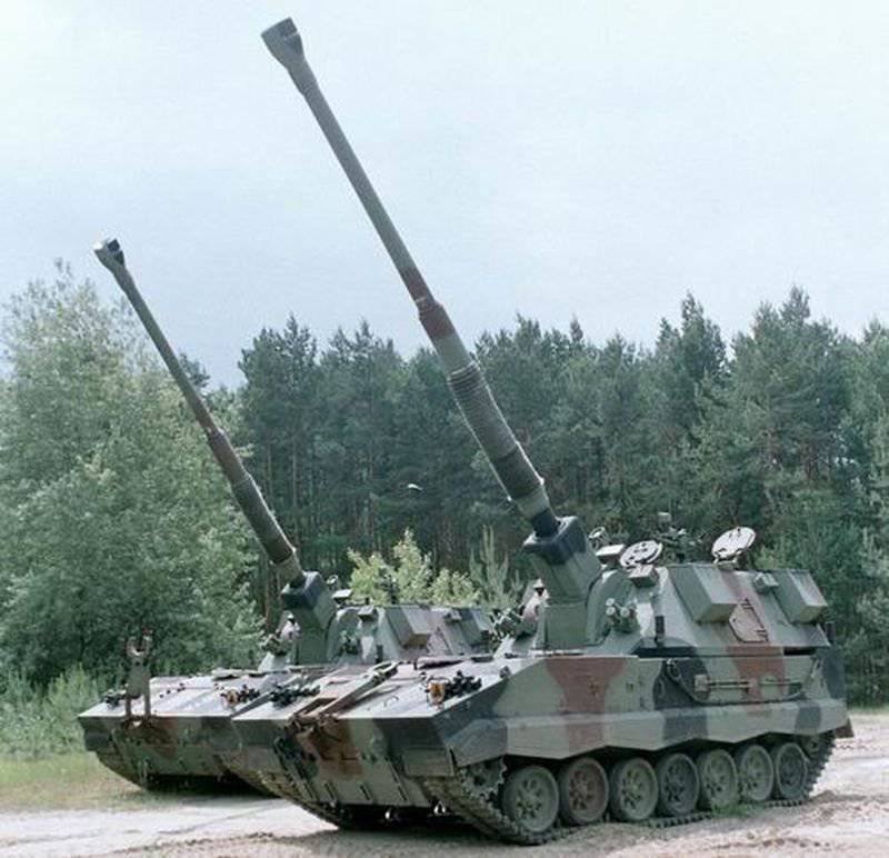 Самоходные "Крабы" становятся на вооружение польских частей
