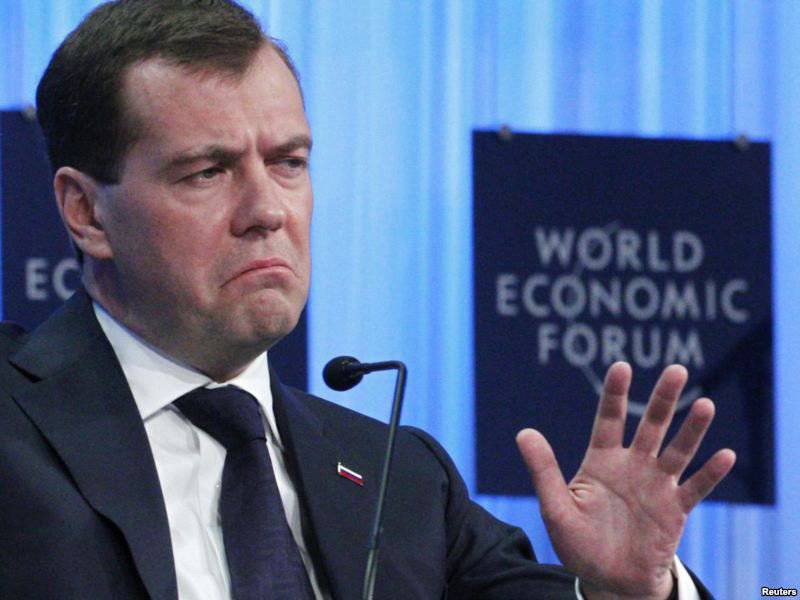 Медведев – хромая утка или агент американского влияния?