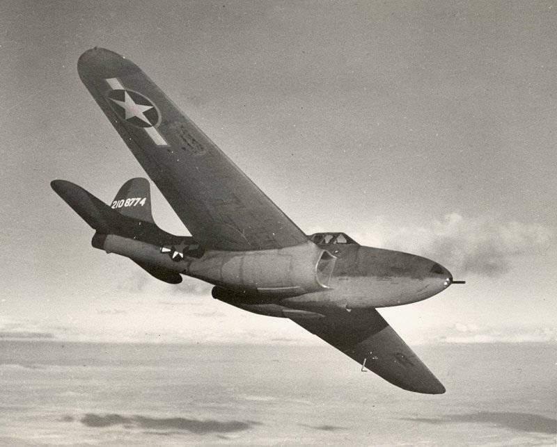 Американский реактивный самолет Bell P-59A Airacomet
