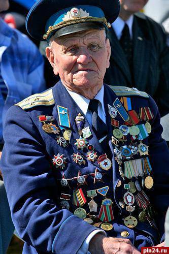 В субботу, 4 мая, на 103 году жизни скончался пскович, ветеран Великой Отечественной войны, старейший десантник России Алексей Соколов