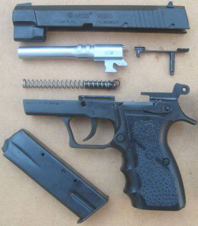 Пистолеты Arcus 98DA и Arcus 98DAC
