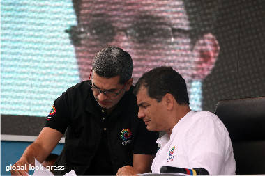 Как эквадорский президент «сдулся»