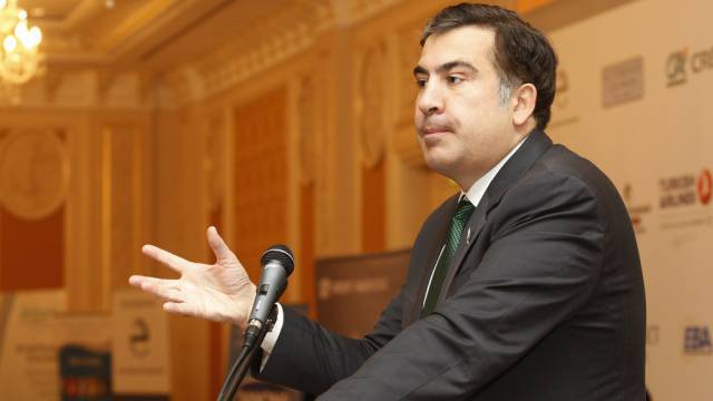 Скандал в Грузии: Саакашвили обвинил США "в организации кровавой операции"