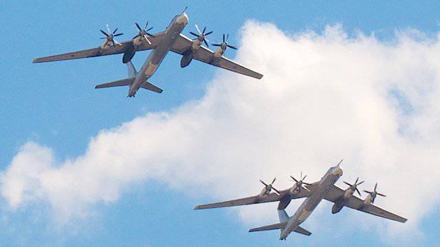 СМИ: Российские бомбардировщики нарушили воздушное пространство Японии