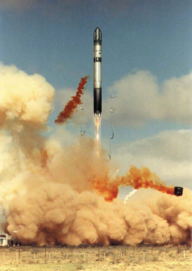 Ракеты-носители на базе МБР: выгоднее запускать, а не резать