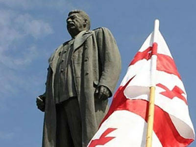 В Телави (Грузия) открыт памятник Иосифу Сталину