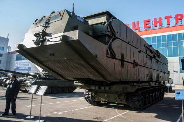 В Омске покажут уникальный переправочно-десантный паром на шасси танка