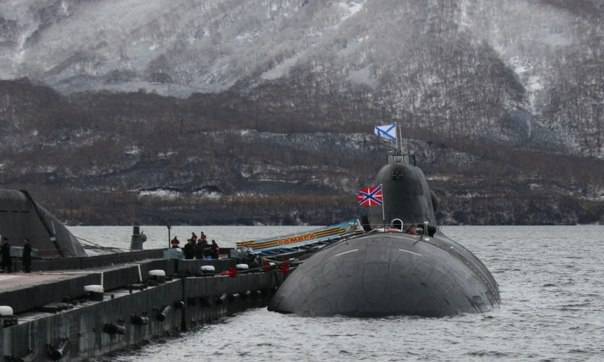 "Звездочка" отремонтирует атомные подводные лодки "Братск" и "Самара"