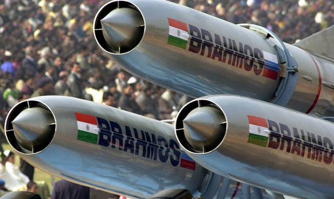 Индия испытала усовершенствованную ракету «БраМос»