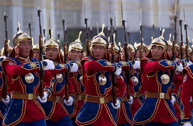 Почему России выгодно защищать Монголию