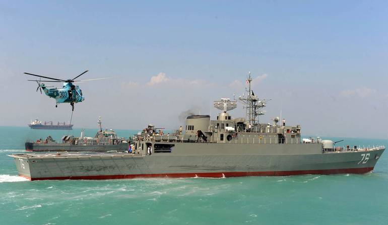Иран строит три новых «эсминца» типа «Джамаран»