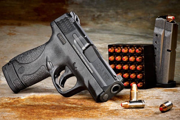 Американский пистолет Smith&Wesson M&P Shield