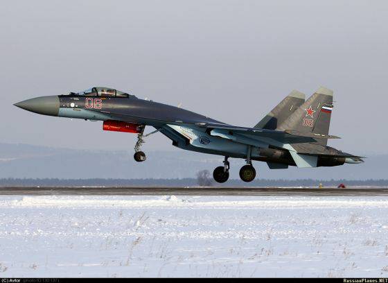 Полеты новых истребителей Су-35С начались в Хабаровском крае