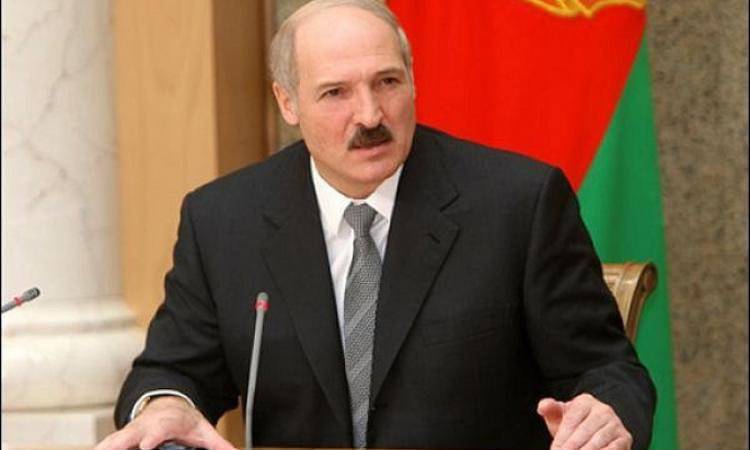 Лукашенко обратился к белорусскому народу в связи с событиями на Украине