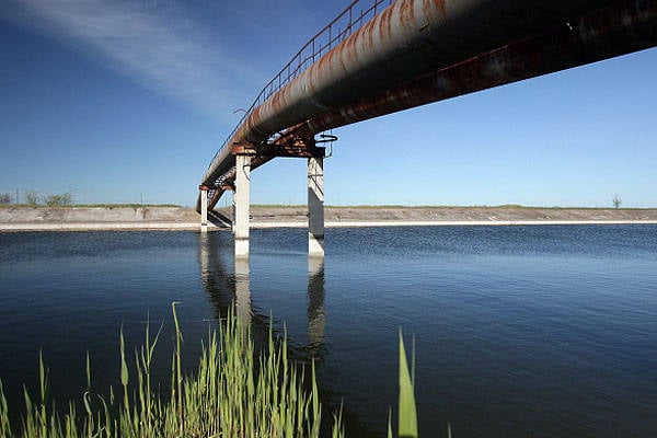 В Северо-Крымский канал поступила вода из двух водохранилищ