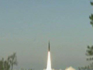 С полигона «Капустин Яр» запущена баллистическая ракета РС-12М "Тополь"
