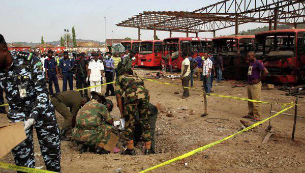 В Нигерии террорист-смертник подорвал себя во время просмотра футбольного матча