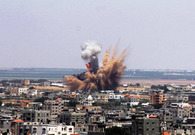 Ракета, выпущенная с палестинской территории, повредила дом в Иерусалиме