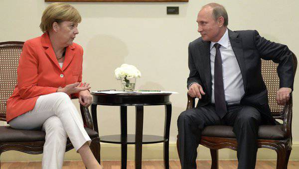 Владимир Путин и Ангела Меркель согласились, что ситуация на Украине имеет тенденцию к деградации