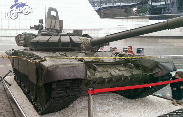 Россия модернизирует танки Т-72 для Беларуси