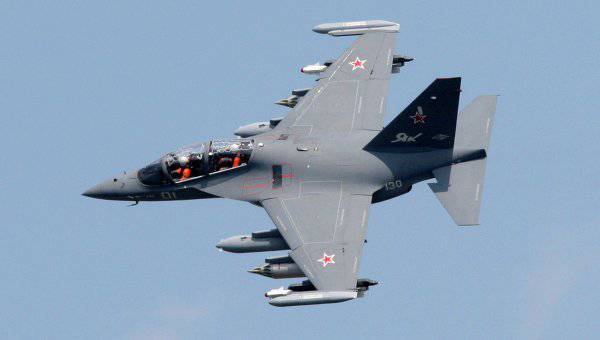 В августе ВВС РФ возобновят полеты учебно-боевых самолетов Як-130