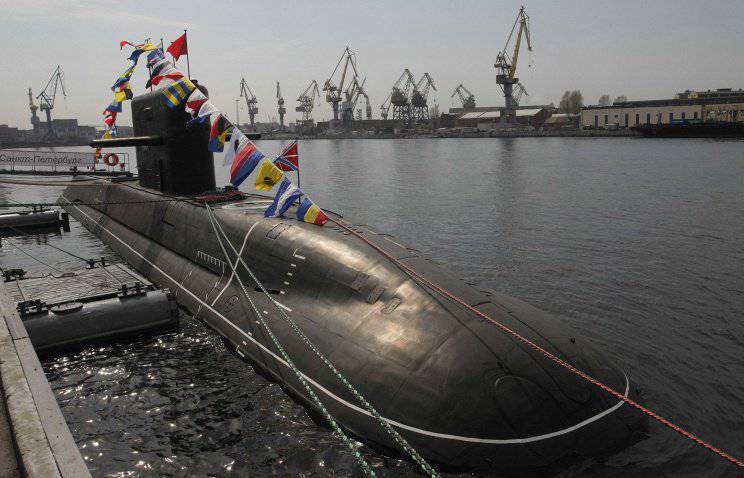 Головная подлодка «Санкт-Петербург» войдет в боевой состав Северного флота
