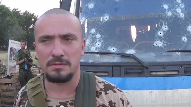 Ополченцы ДНР расстреляли автобус «Правого сектора» на въезде в Донецк