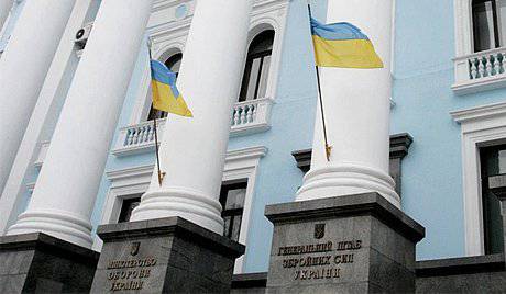 Семенченко призывает украинцев пикетировать Генштаб ВСУ: "Нас обманули в очередной раз".