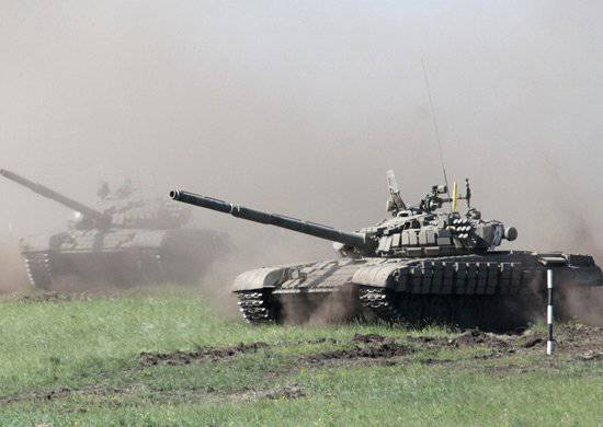 Экипажи Центрального военного округа практикуются в танковых дуэлях