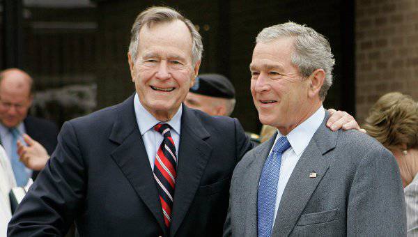 Американские школьники сравнили Буша с Гитлером