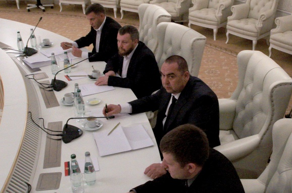 В Минске подписали меморандум об осуществлении режима прекращения огня