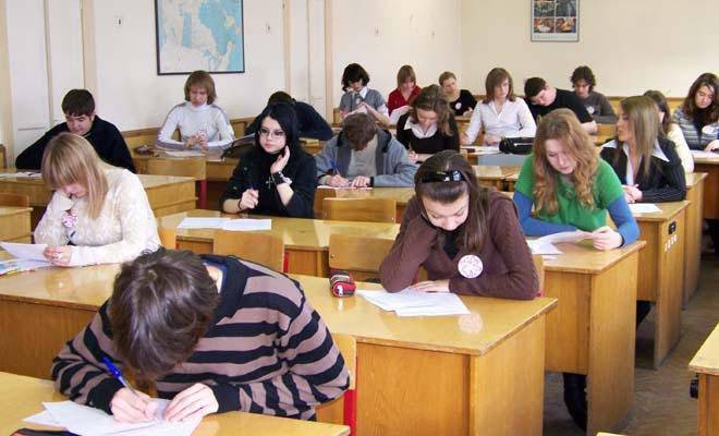 Фейк украинских СМИ о запрете украинского языка в школах ДНР и ЛНР
