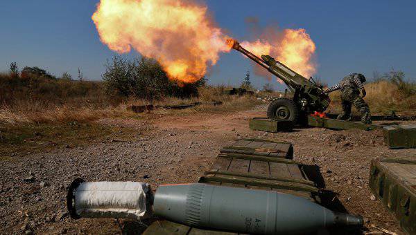 Украинские силовики стягивают силы к Донецку
