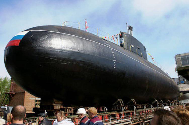 Бангладеш планирует купить у России самолёты и подводные лодки