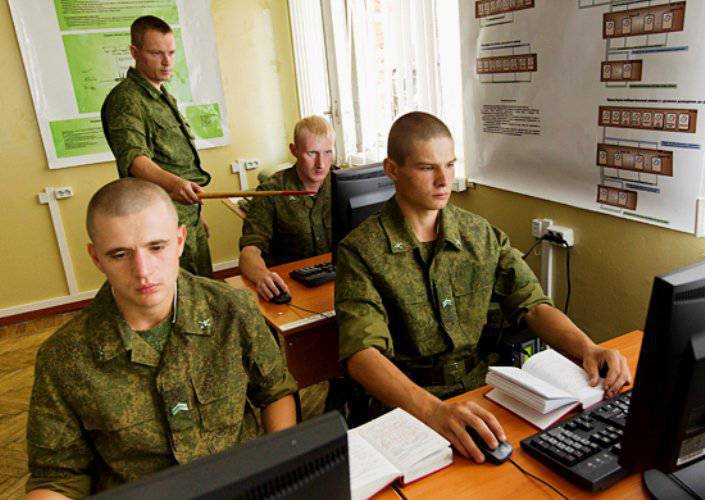 Половина солдат из научной роты ВКО РФ решила связать свою жизнь с армией