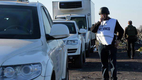 Украинские силовики не пропустили миссию ОБСЕ через КПП у города Дебальцево