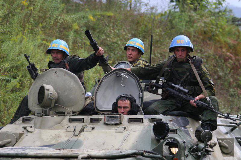 Защитные костюмы «Ковбой» поступили в миротворческую бригаду ЦВО