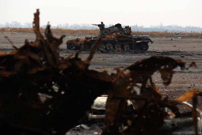 Ополченцы ДНР ответили на укрофейк "об уничтожении российских военных в Донецком аэропорту"