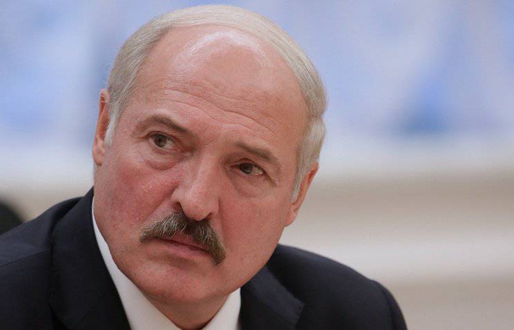 Лукашенко: Мы не можем все время молиться на одну Россию, хоть это и братская нам страна